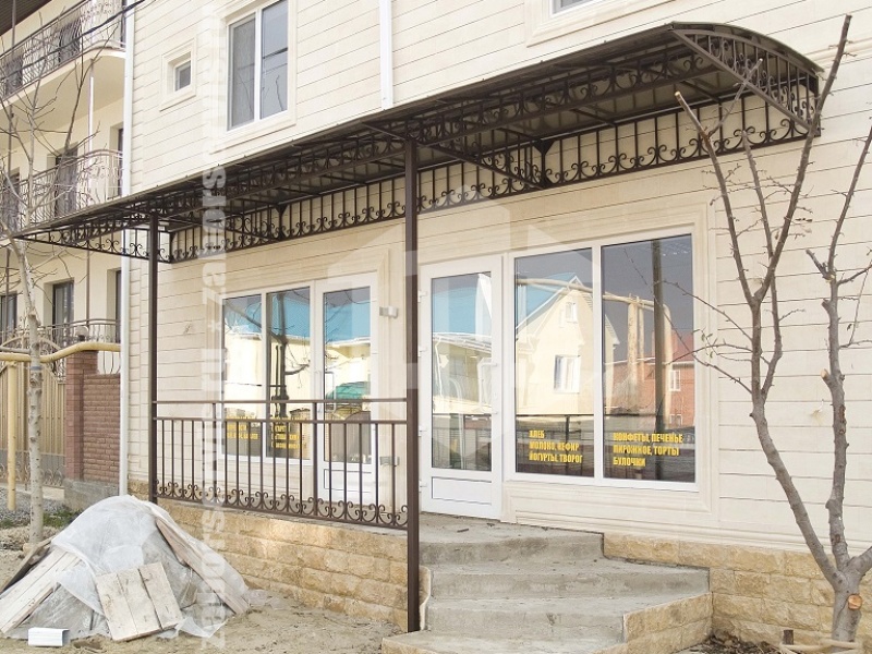 Кованый навес пример 5